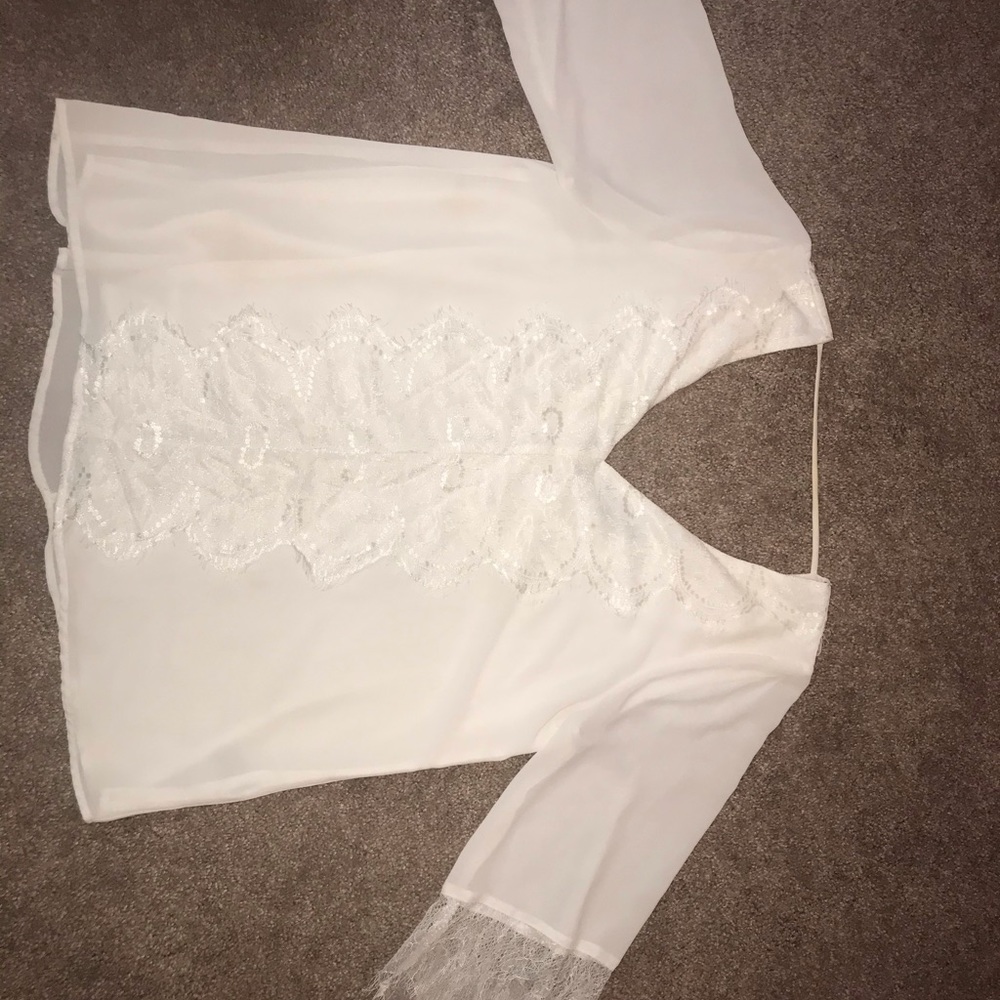 White Lace Buckle Shirt. Backless.